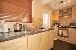 Kitchen- click for photo gallery